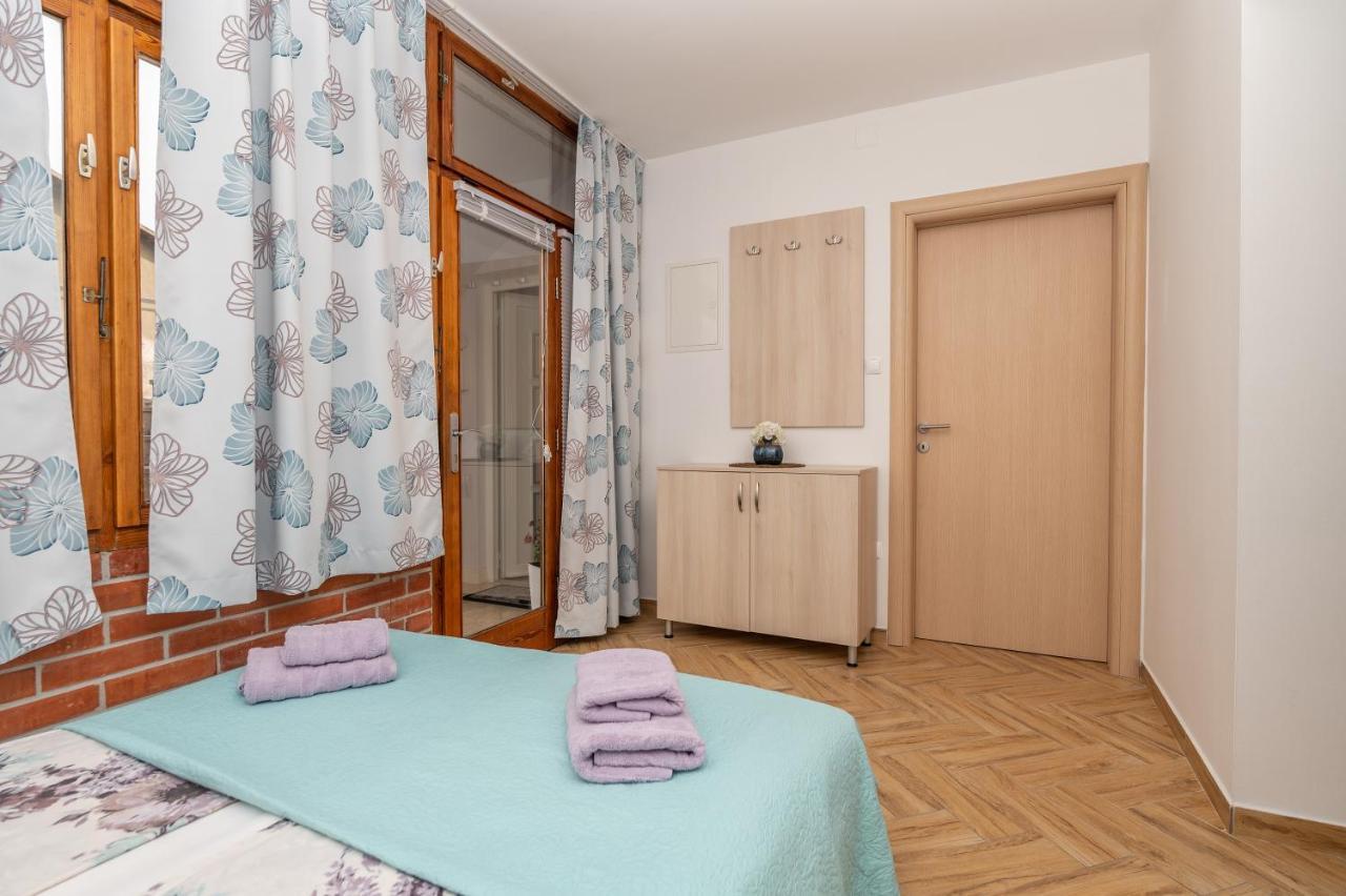 Apartman Karmen Макарска Экстерьер фото