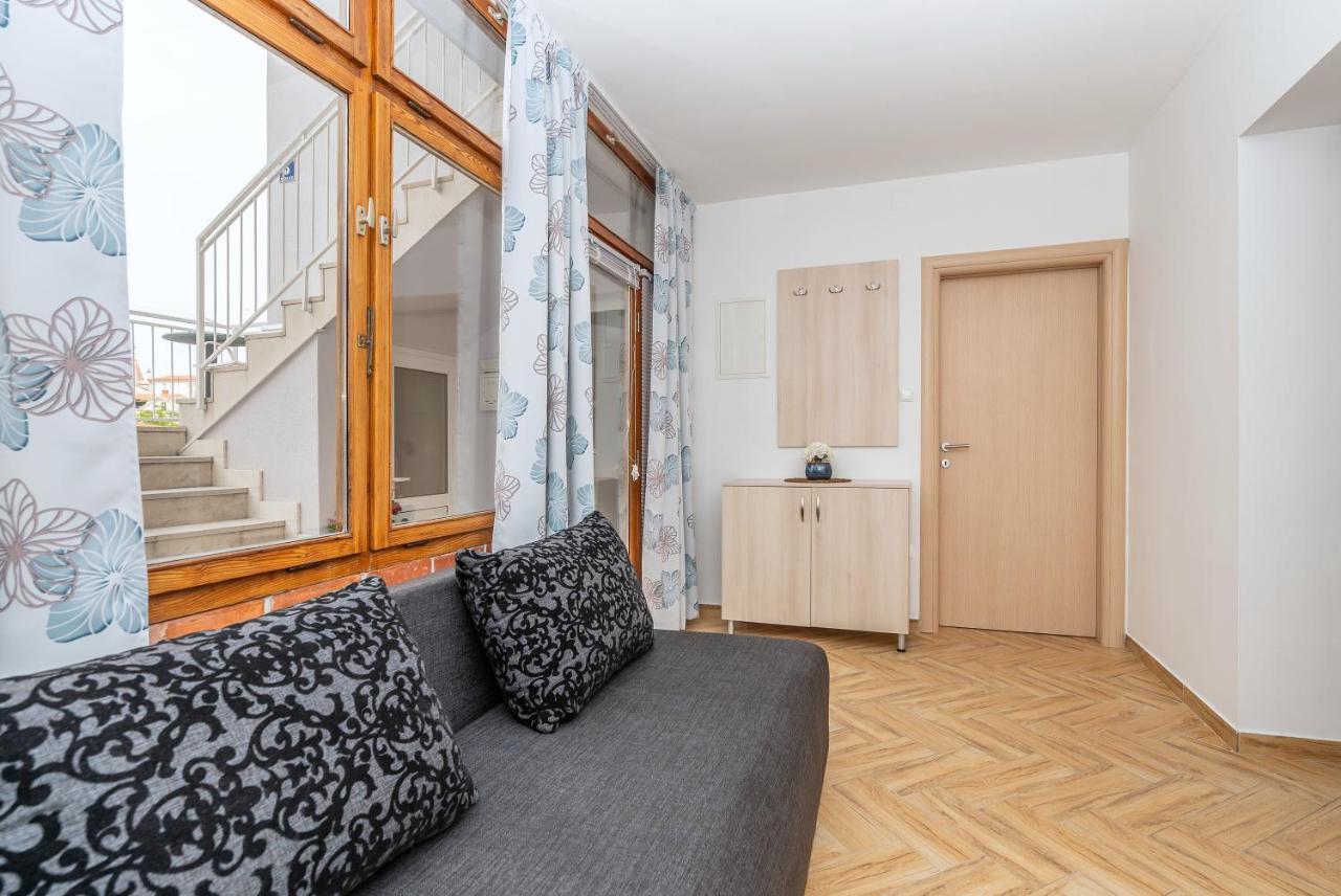 Apartman Karmen Макарска Экстерьер фото